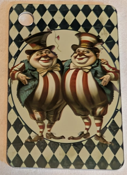 Alice in Wonderland trackable SET